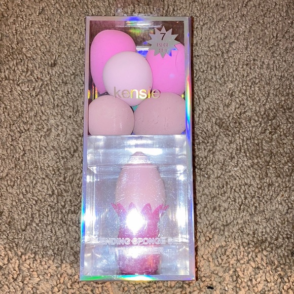 Kensie Accessories - Kensie Blending sponge set.